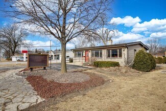 Plus de détails pour 1825 Roosevelt Rd, Wheaton, IL - Bureau à vendre