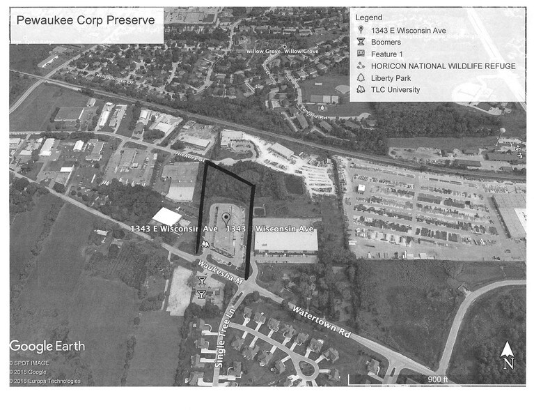 1343 E Wisconsin Ave, Pewaukee, WI à louer - Aérien – Image 2 sur 52