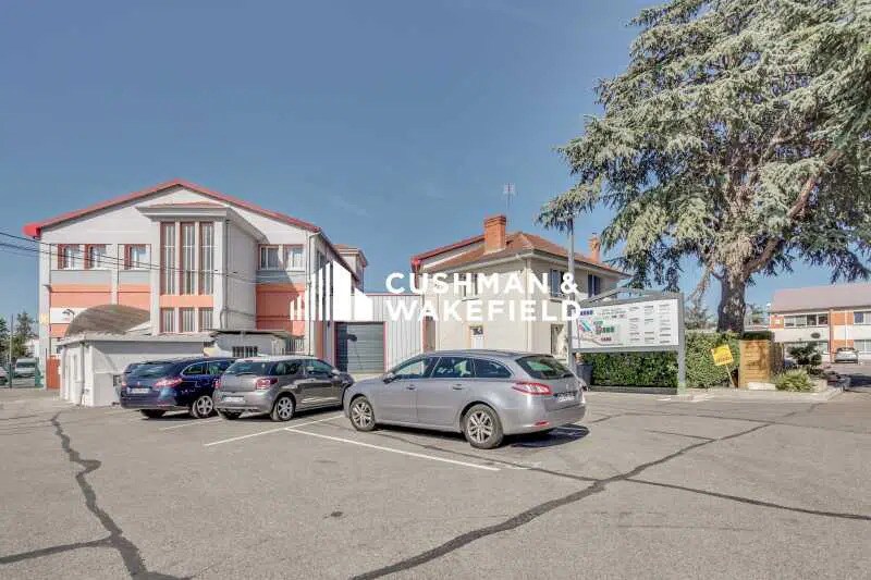 31 Rue Wilson, Décines-Charpieu à louer - Photo de l’immeuble – Image 2 sur 17