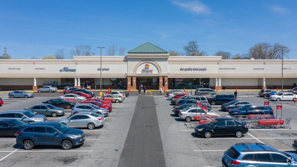 8100-8108 Loch Raven Blvd, Towson, MD à louer - Photo de l’immeuble – Image 3 sur 4
