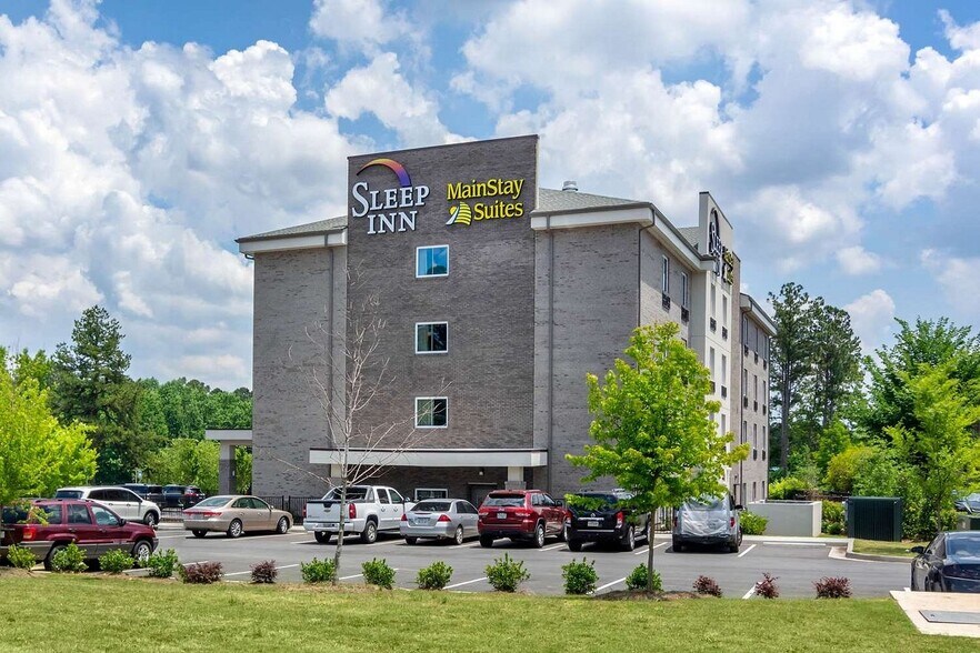 3 Amlajack Blvd, Newnan, GA à vendre - Photo de l’immeuble – Image 3 sur 15