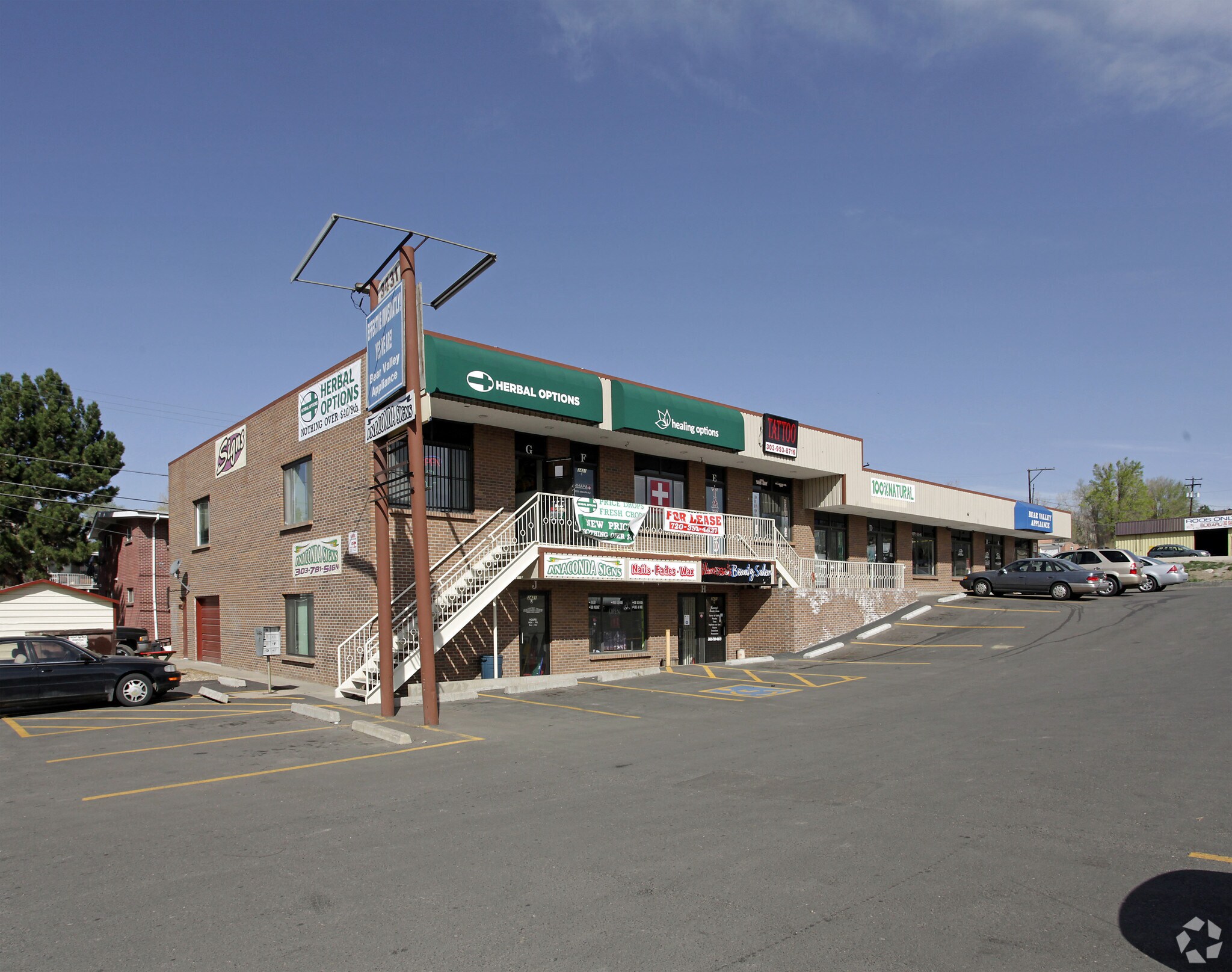 3431 S Federal Blvd, Englewood, CO à louer Photo de l’immeuble– Image 1 sur 6