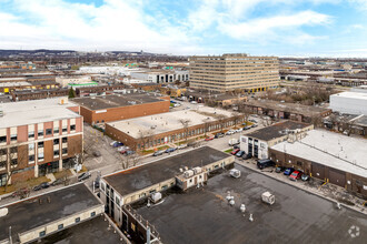 1450-1530 Rue Mazurette, Montréal, QC - VUE AÉRIENNE  vue de carte