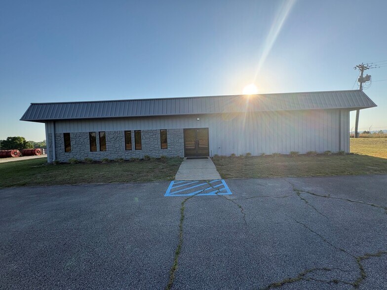 253 Lawless Creek Rd, Blairs, VA à louer - Photo de l’immeuble – Image 1 sur 6