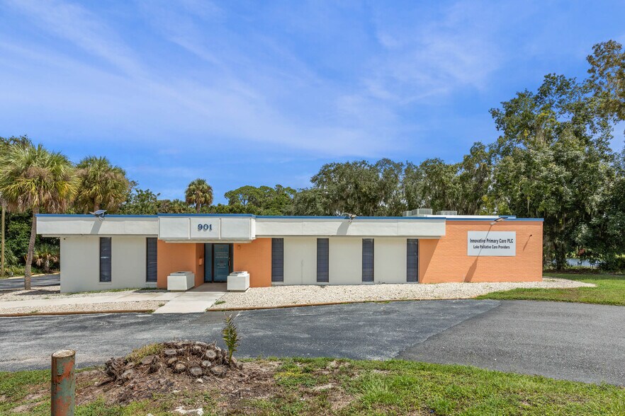 901 N Grove St, Eustis, FL à vendre - Photo de l’immeuble – Image 1 sur 59