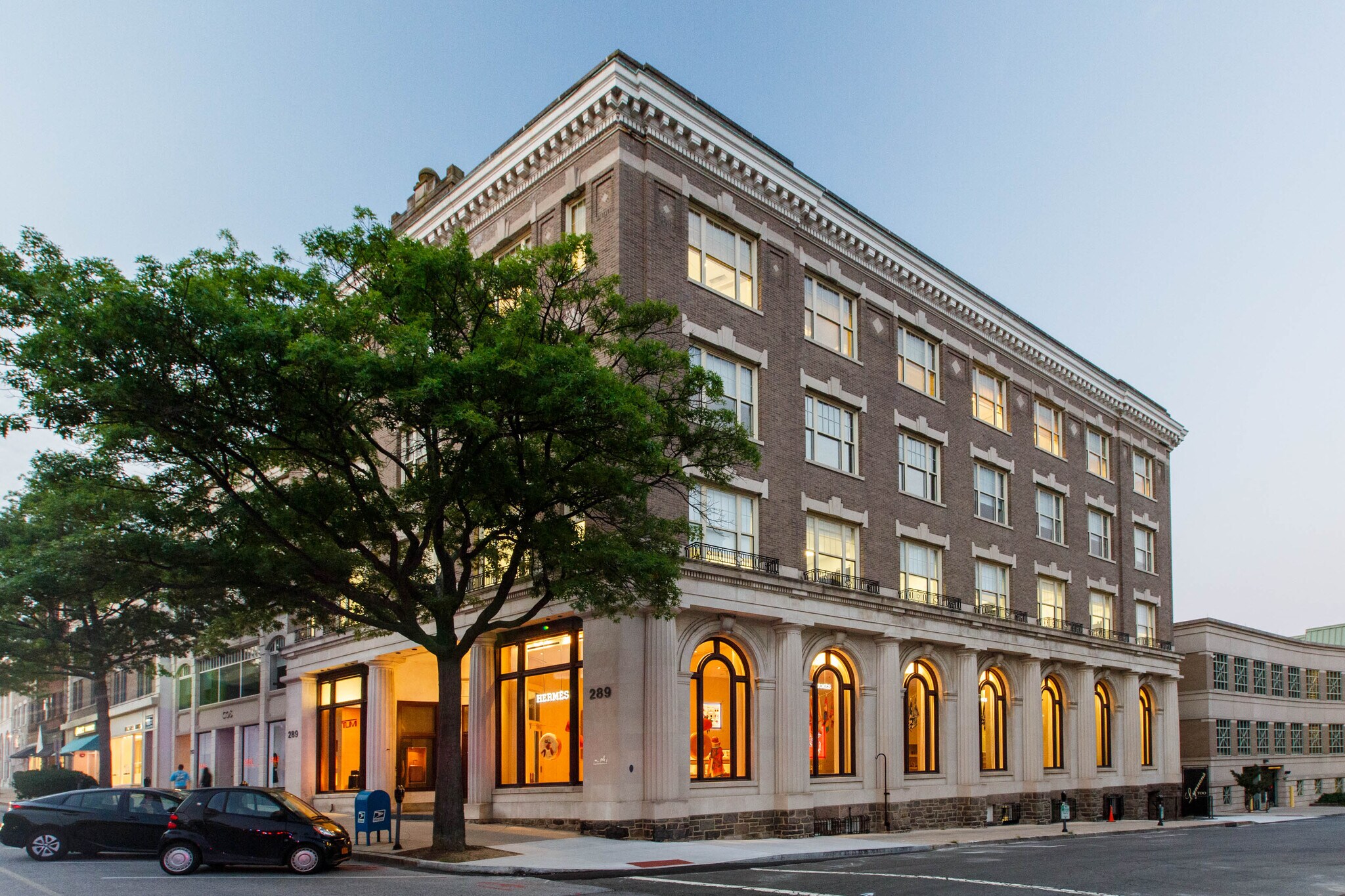 289 Greenwich Ave, Greenwich, CT à louer Photo principale– Image 1 sur 3