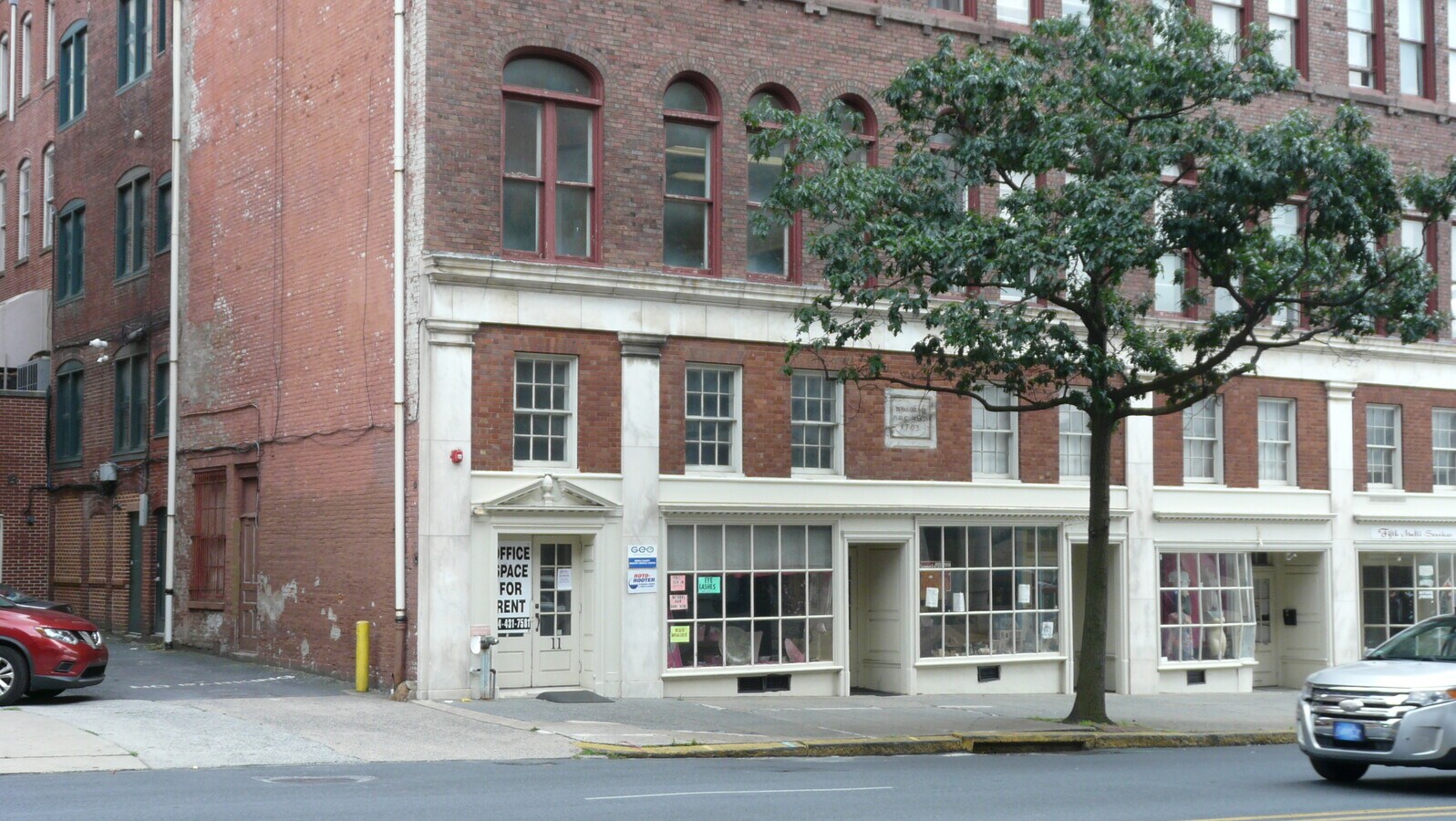 View Photo