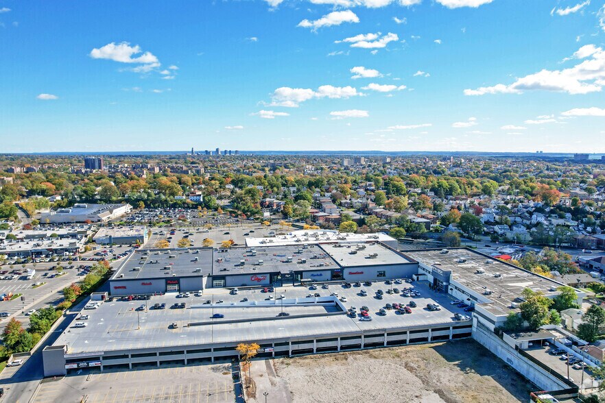 750 Central Park Ave, Yonkers, NY à louer - Aérien – Image 3 sur 5