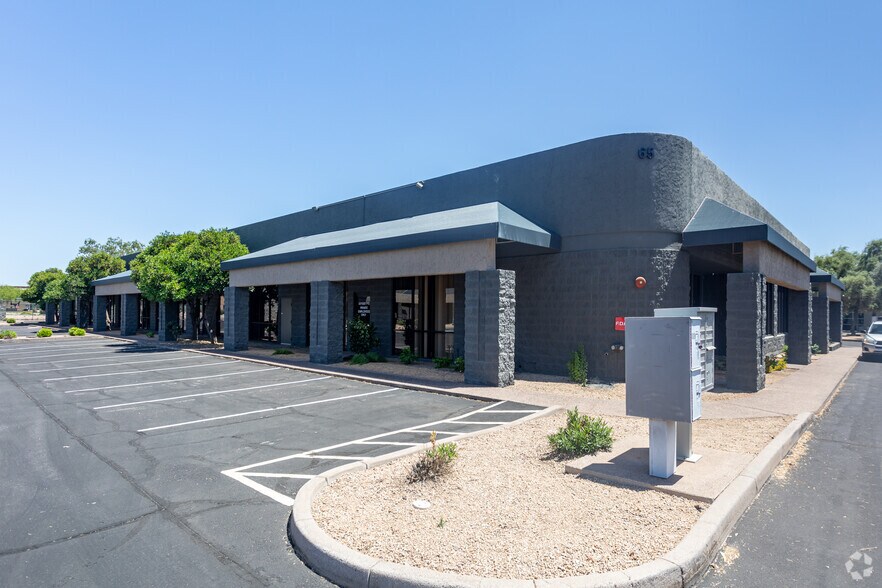 49 S Sycamore St, Mesa, AZ à louer - Photo principale – Image 1 sur 10