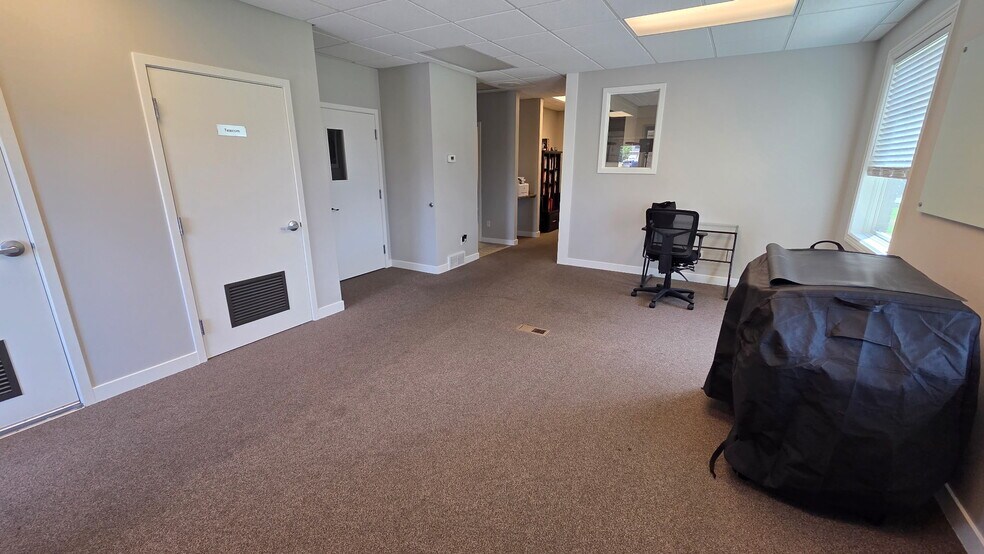 3411-3413 Merlin Dr, Idaho Falls, ID à louer - Photo de l’immeuble – Image 3 sur 8