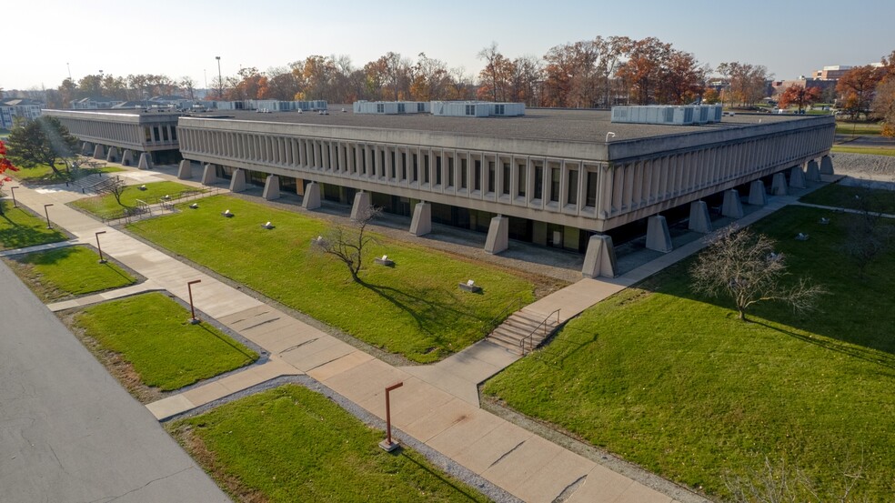 8001 W Jefferson Blvd, Fort Wayne, IN à louer - Aérien – Image 3 sur 8