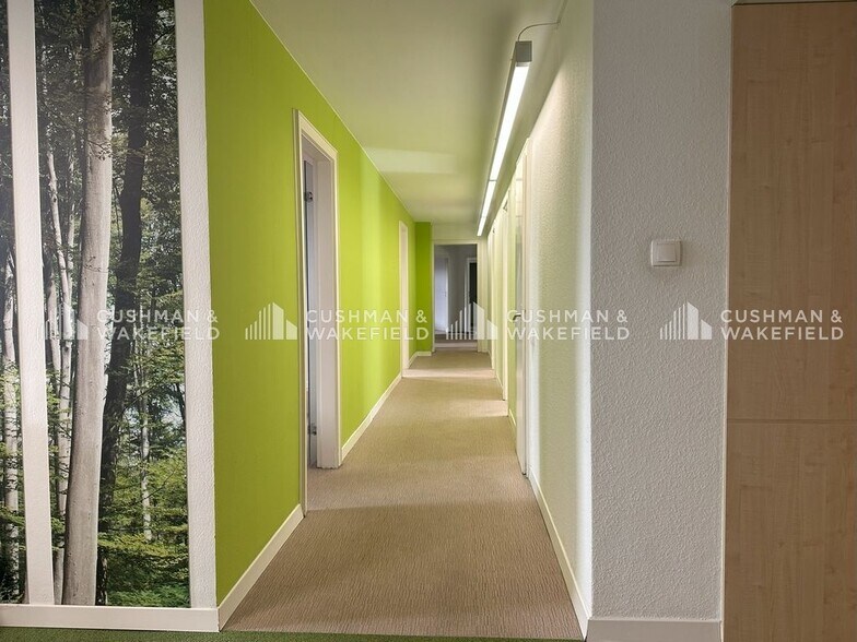 Bureau dans Strasbourg à louer - Photo de l’immeuble – Image 3 sur 10