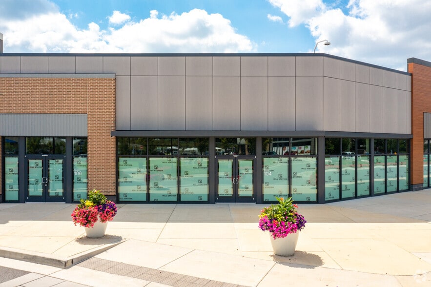 10300 Mill Run Cir, Owings Mills, MD à louer - Photo de l’immeuble – Image 3 sur 20