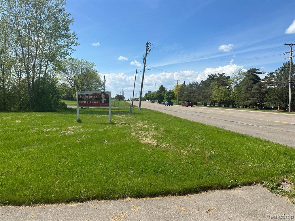 8000 S Saginaw Rd, Grand Blanc, MI à vendre Autre– Image 1 sur 5