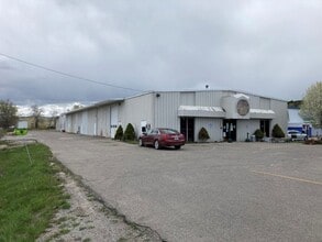 2419 Sybrandt Rd, Traverse City, MI à louer Photo intérieure– Image 1 sur 18