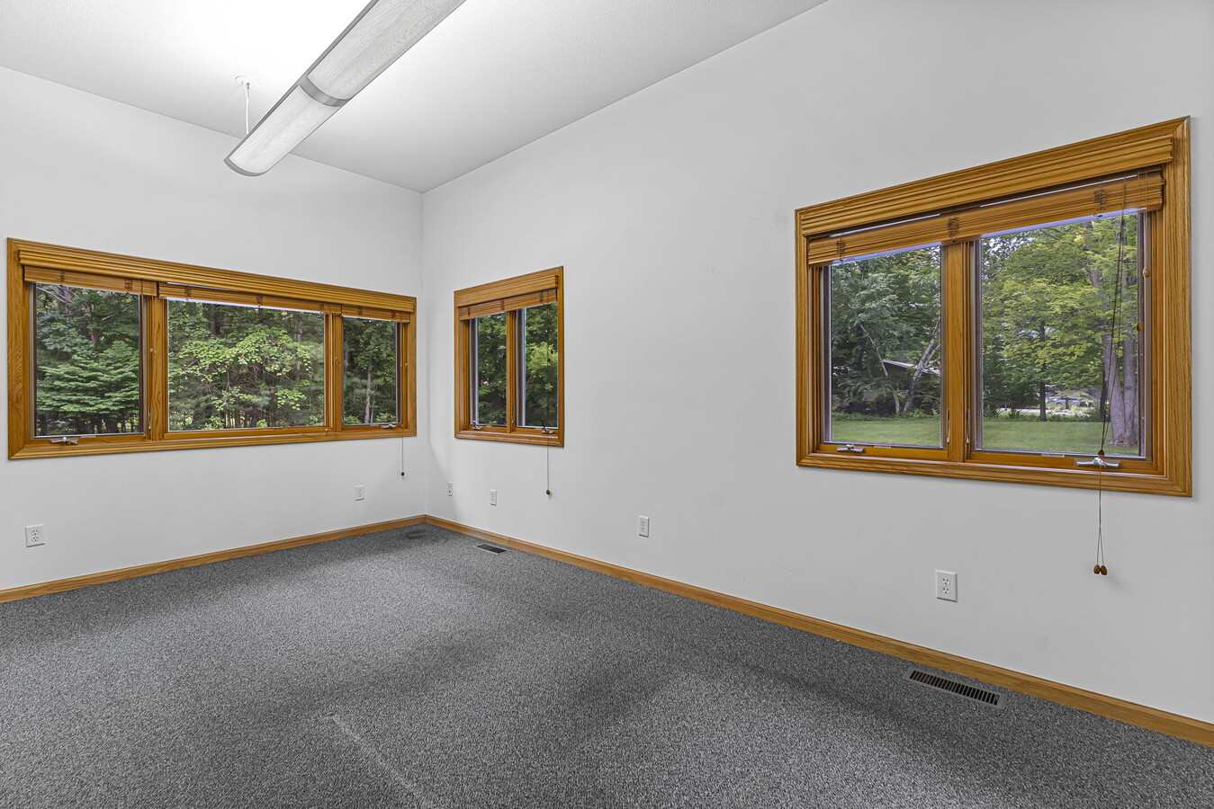 3819 4 Mile Rd N, Traverse City, MI 49686 - Lot 1 - - Photo intérieure - Image 1 of 4