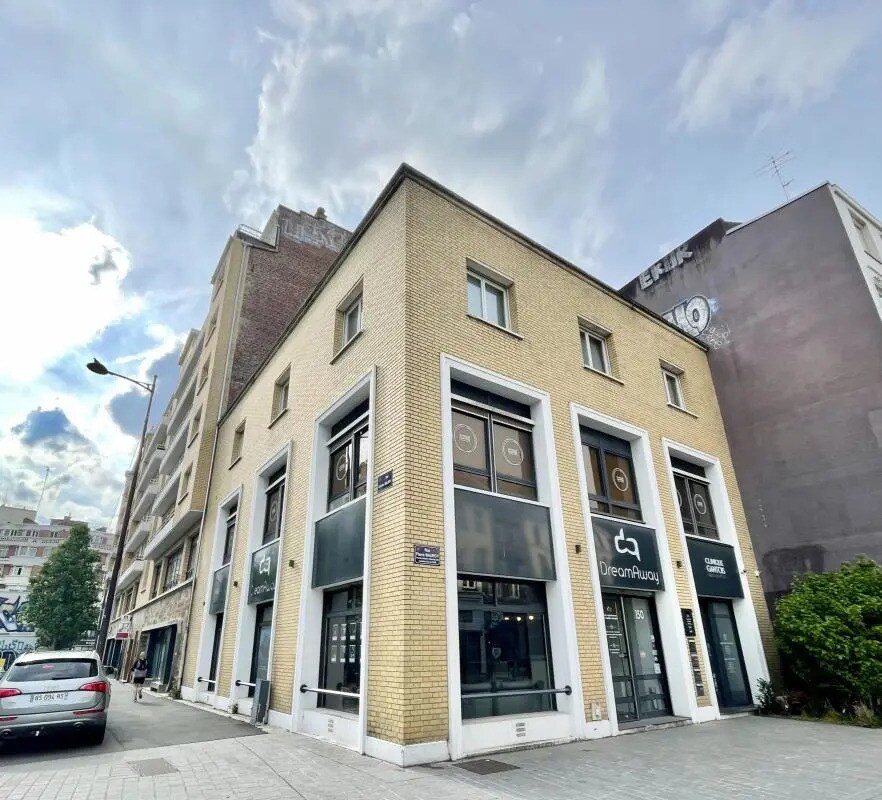 150 Rue Pierre Mauroy, Lille à louer Photo de l’immeuble– Image 1 sur 11