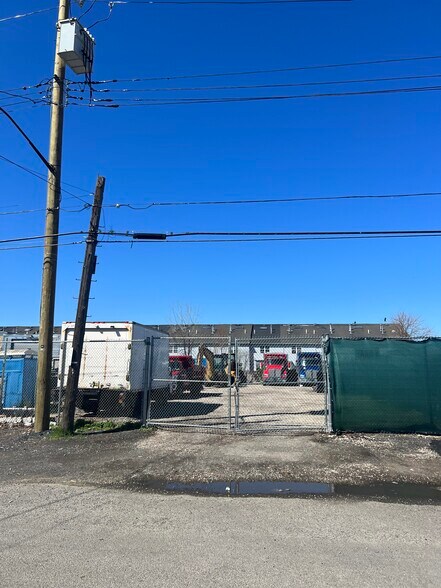222 Arlington Ave, Staten Island, NY à louer - Photo de l’immeuble – Image 2 sur 8