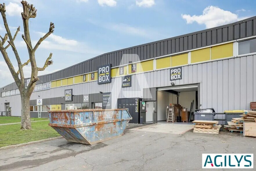 Industriel/Logistique dans Massy à louer - Photo de l’immeuble – Image 1 sur 7