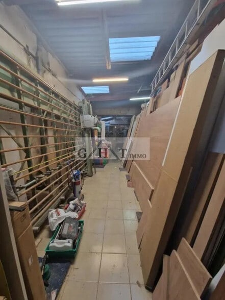 Industriel/Logistique dans Drancy à vendre - Photo intérieure – Image 1 sur 3