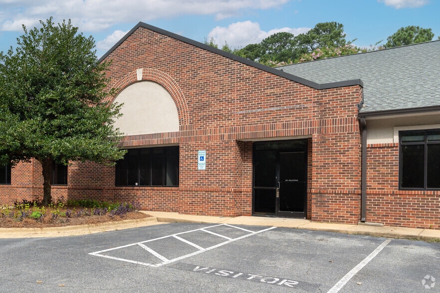 1520 E Franklin St, Chapel Hill, NC à vendre - Photo de l’immeuble – Image 3 sur 20