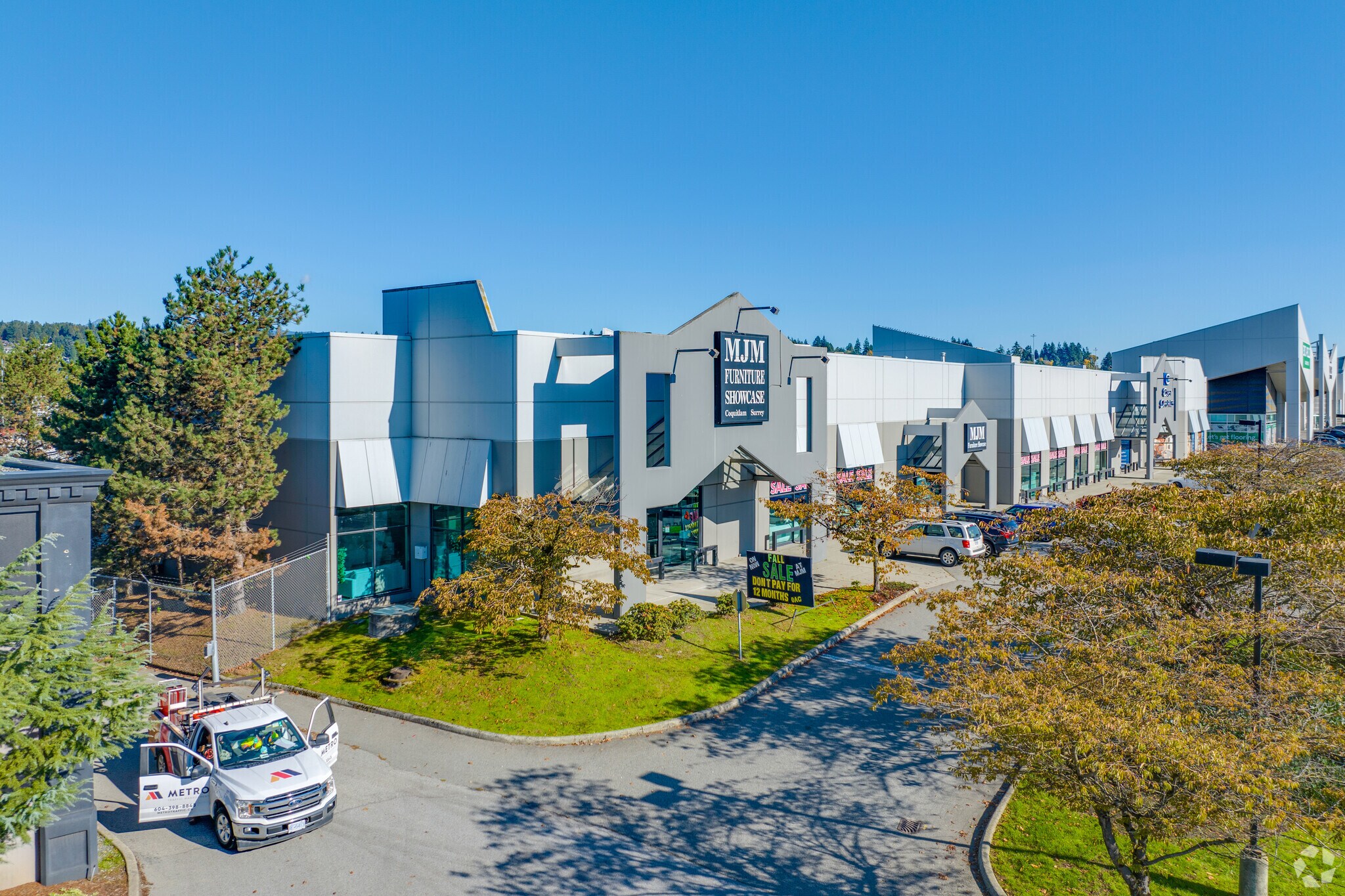 1315 United Blvd, Coquitlam, BC à louer Photo principale– Image 1 sur 7