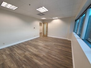 9025 Wilshire Blvd, Beverly Hills, CA à louer Photo intérieure– Image 2 sur 5