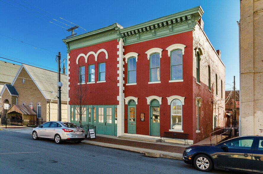 6 E 2nd St, London, OH à louer - Photo de l’immeuble – Image 1 sur 10