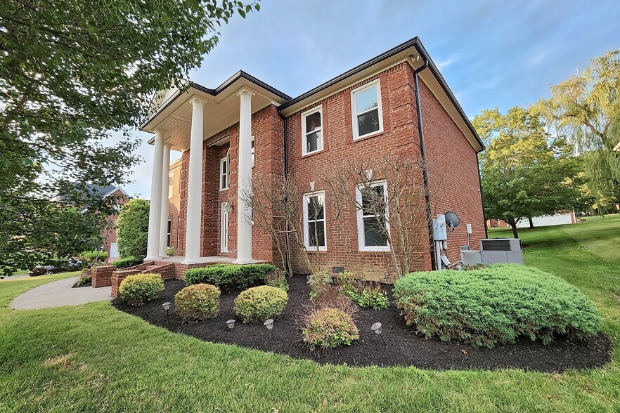 1408 Shannon Pl, Old Hickory, TN à vendre - Photo de l’immeuble – Image 3 sur 62