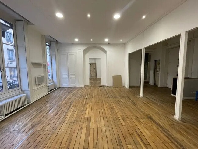 Plus de détails pour Bureau à louer