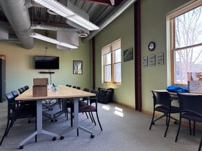 213-215 W Liberty St, Ann Arbor, MI à louer Photo intérieure– Image 2 sur 5