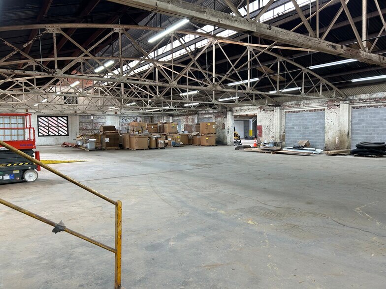 517 Eastanallee Ave, Athens, TN à louer - Photo de l’immeuble – Image 2 sur 9