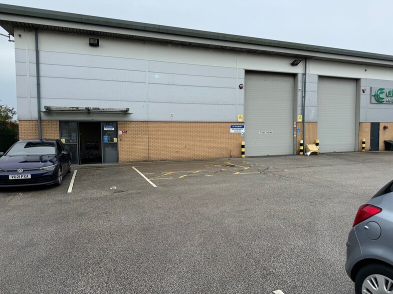 Tan House Ln, Widnes à louer - Photo de l’immeuble – Image 3 sur 12