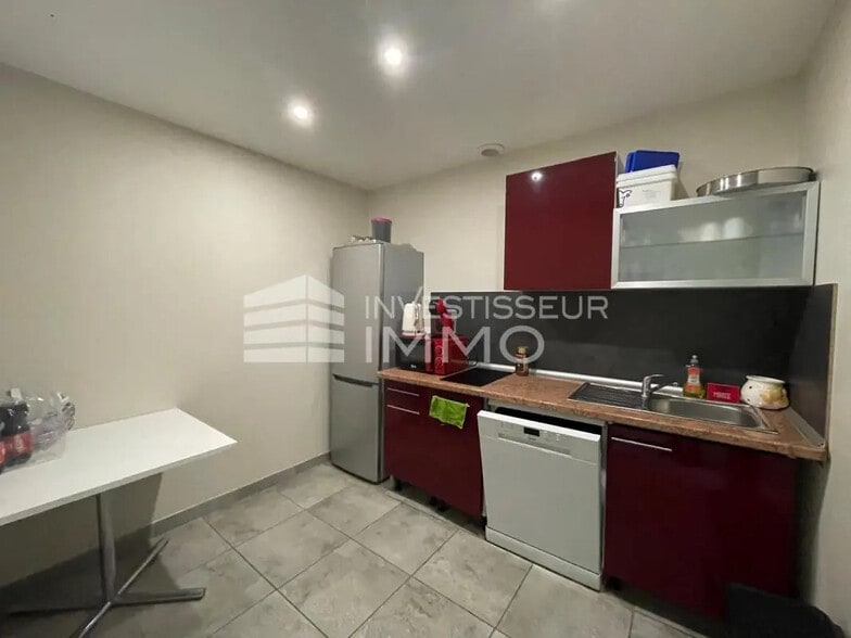 Local d’activités dans Le Mée-sur-Seine à louer - Photo intérieure – Image 3 sur 5