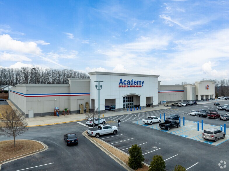 3740 Buford Dr, Buford, GA à vendre - Photo de l’immeuble – Image 2 sur 5