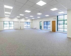 1-8 Station Rd, Aberdeen à louer Photo intérieure– Image 1 sur 1