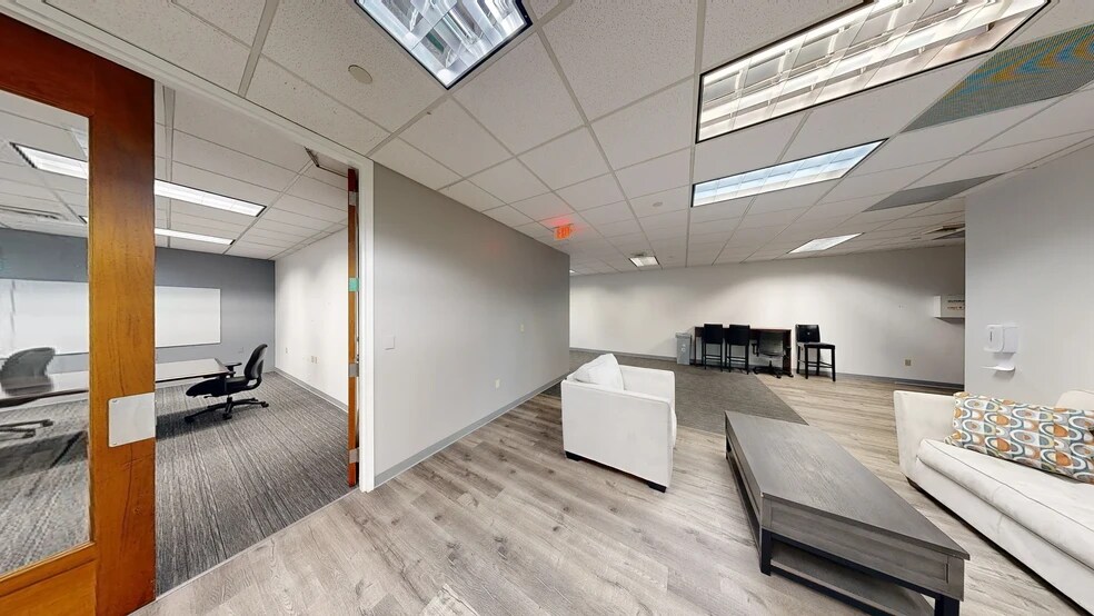 1100 Park Central Blvd S, Pompano Beach, FL à louer - Numérisation 3D Matterport – Image 3 sur 22