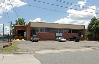 Plus de détails pour 3315-3317 Pelton St, Charlotte, NC - Industriel/Logistique à vendre