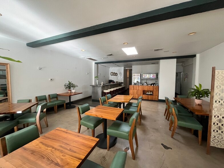 3221 Pico Blvd, Santa Monica, CA à louer - Photo intérieure – Image 3 sur 9