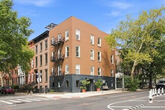 Plus de détails pour 486-488 Court St, Brooklyn, NY - Local commercial à vendre