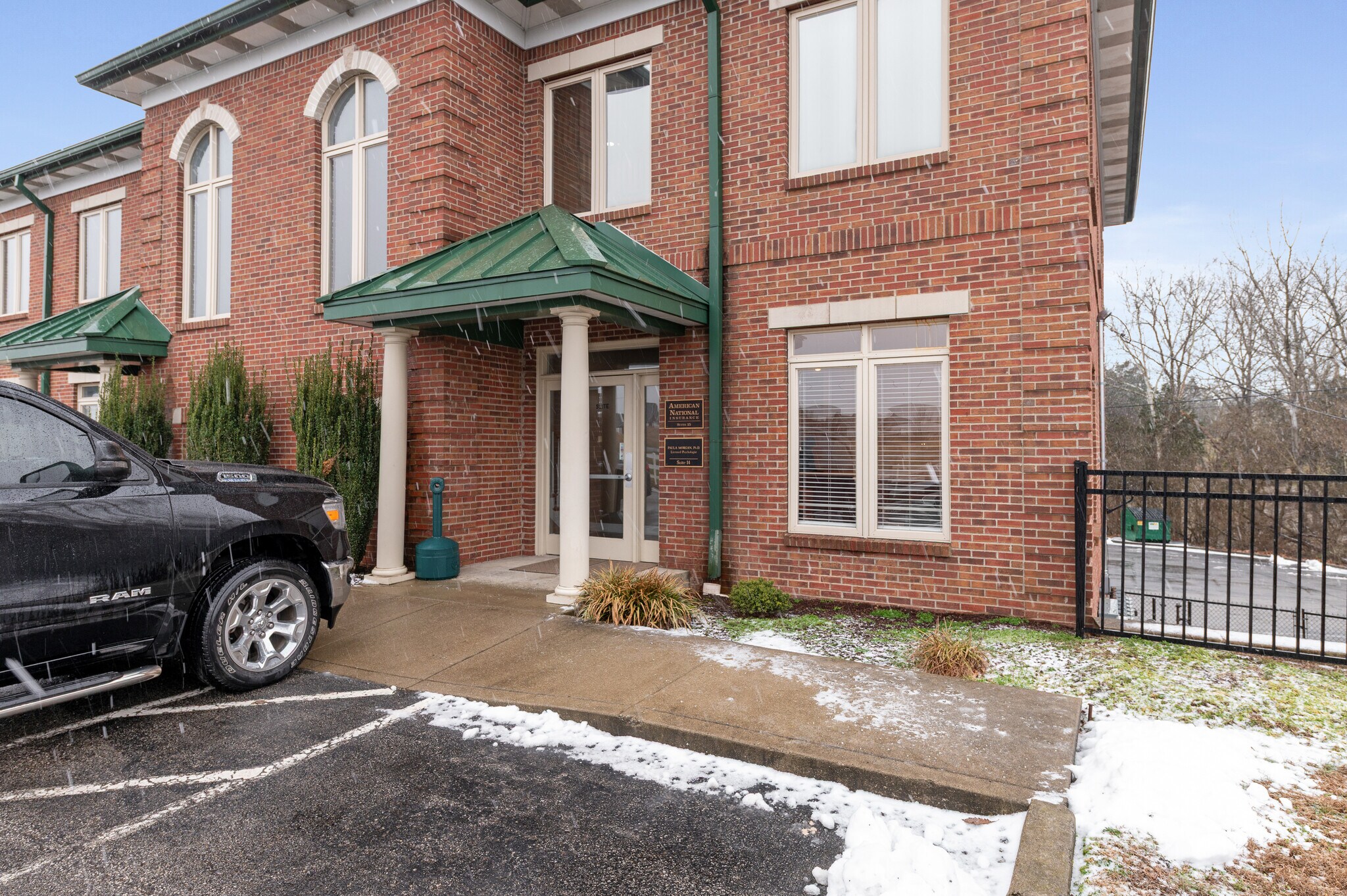 815 John Harper Rd, Shepherdsville, KY à vendre Photo principale– Image 1 sur 26