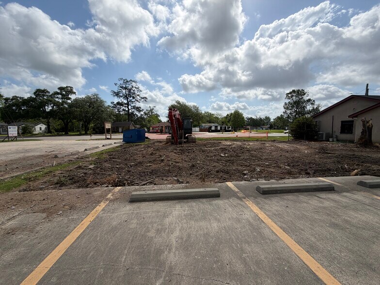 2401 N 16th St, Orange, TX à vendre - Photo de l’immeuble – Image 3 sur 19