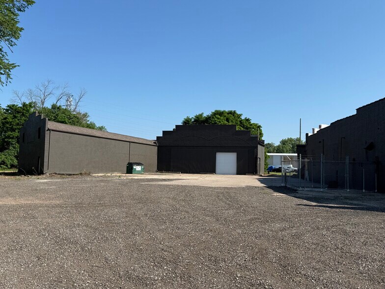 80 Oliver St, Wisconsin Rapids, WI à louer - Photo de l’immeuble – Image 3 sur 23