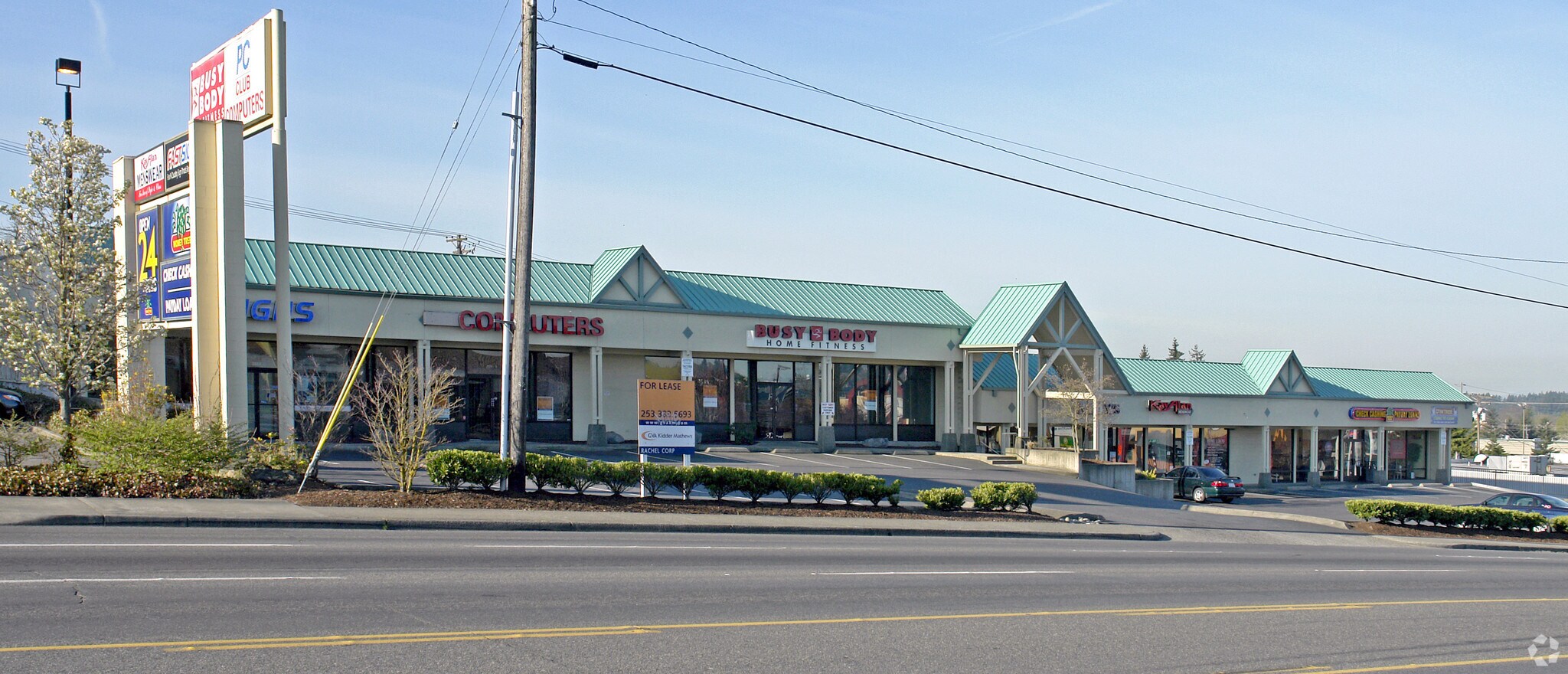 2520-2528 S 38th St, Tacoma, WA à louer Photo principale– Image 1 sur 4