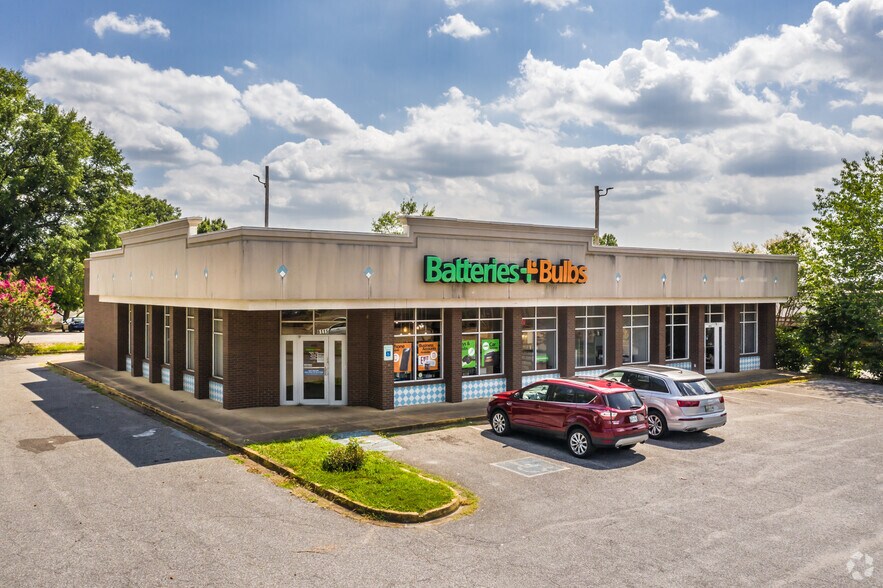 6115 Stage Rd, Bartlett, TN à louer - Photo de l’immeuble – Image 3 sur 5