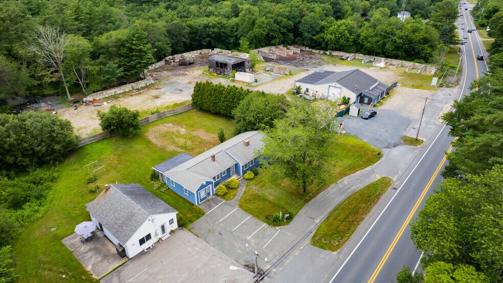 364 Main St, Plympton, MA à vendre - Photo de l’immeuble – Image 1 sur 7