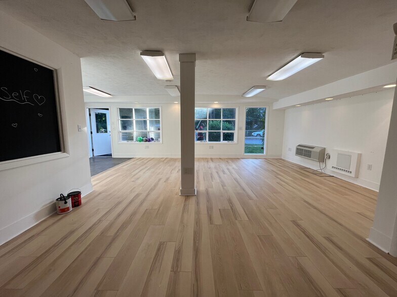 209 N 8th St, Stroudsburg, PA à louer - Photo de l’immeuble – Image 3 sur 8