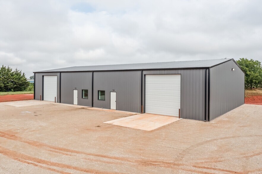 5286 NE Highway 33, Guthrie, OK à vendre - Photo de l’immeuble – Image 2 sur 22