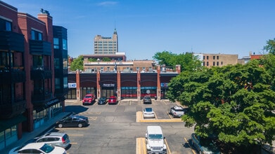 1520 N Damen Ave, Chicago, IL à louer Photo de l’immeuble– Image 1 sur 2