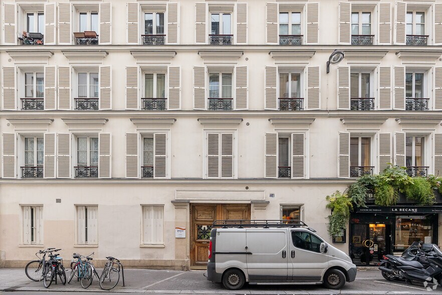 24 Rue Lucien Sampaix, Paris à vendre - Photo de l’immeuble – Image 2 sur 3
